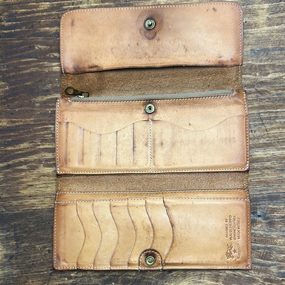 IL Bisonte wallet